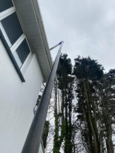 gutter cleaning newquay cornwall