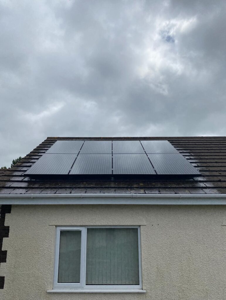 solar panel cleaning service