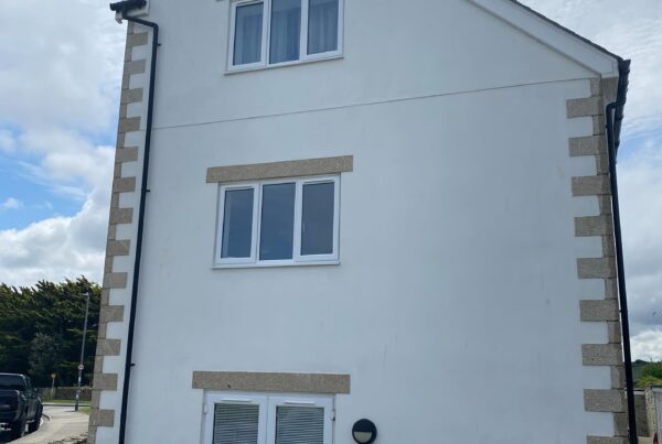 render walls softwash exterior clean cornwall